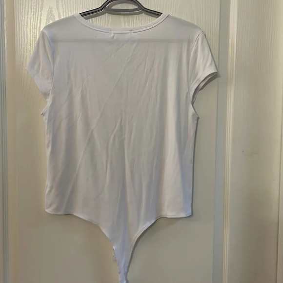 BB DAKOTA short sleeve body suit size 1X NWT - Picture 3 of 4